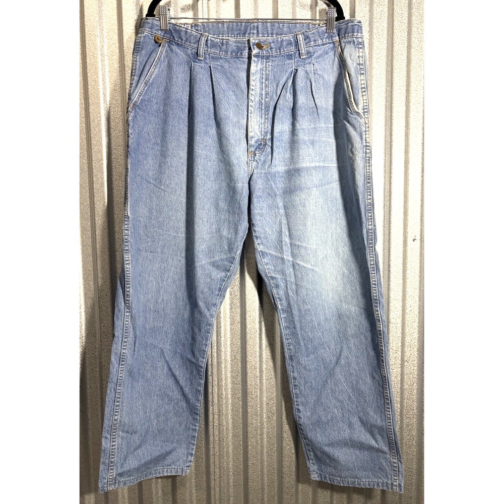 Wrangler Rugged Wear Men's Jeans Vintage 38x28 Light Wash Pleated Denim VTG